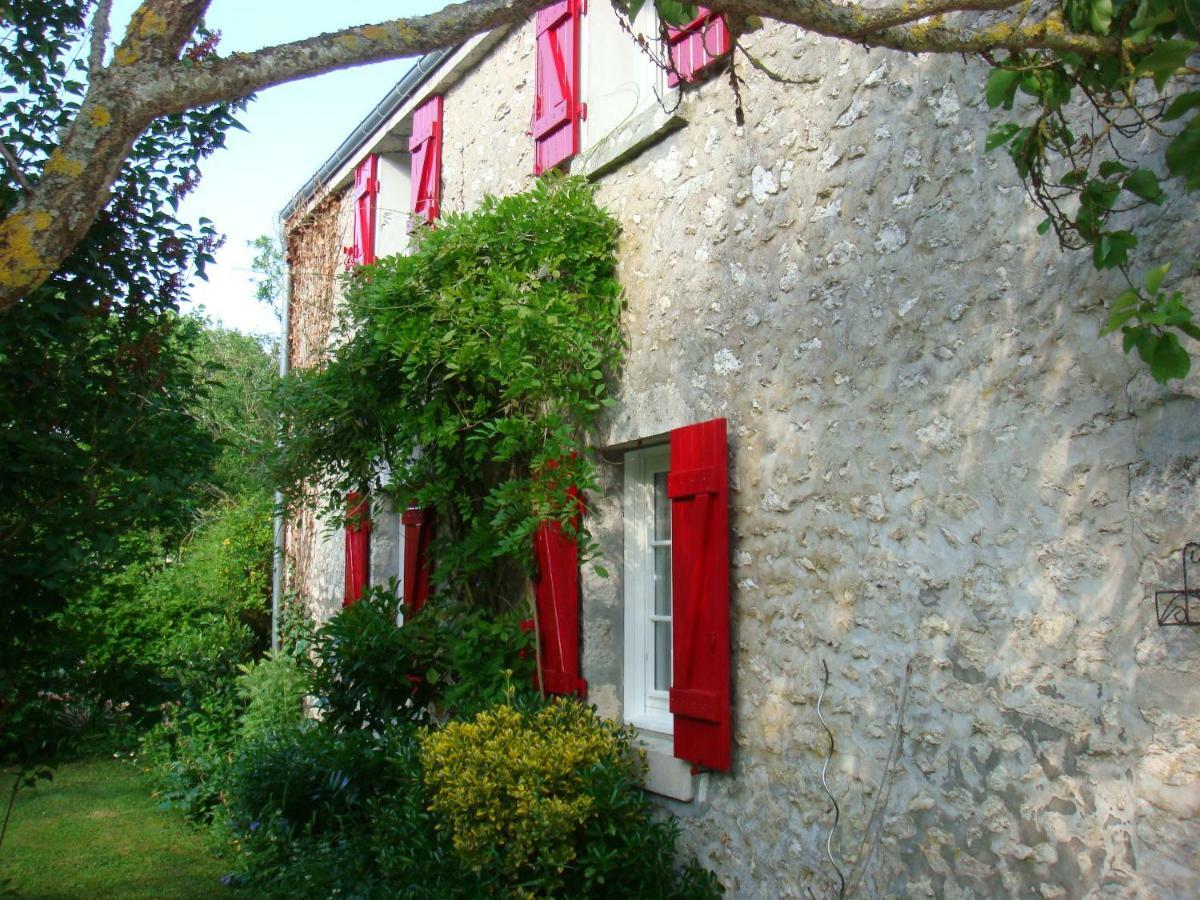 Le Clos De La Vigneronne * Messas